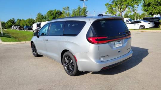 2024 Chrysler Pacifica