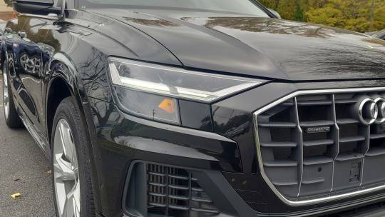 2022 Audi Q8