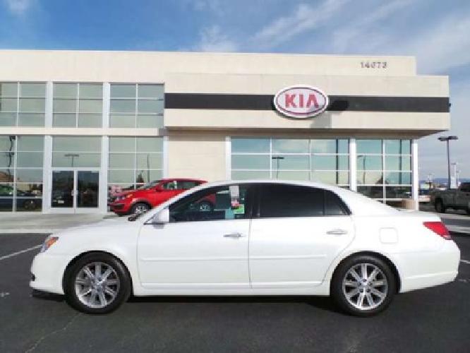 2010 toyota avalon limited in victorville, ca
