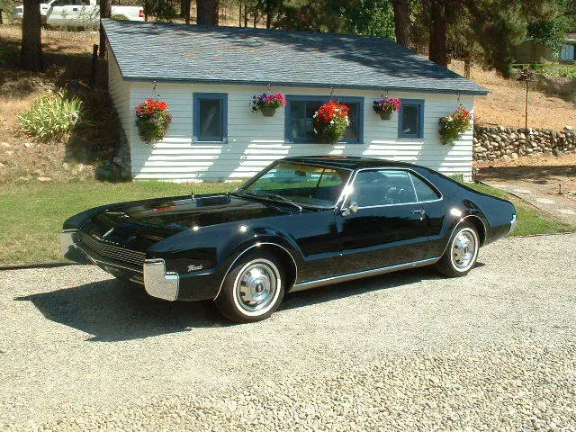 1966 oldsmobile toronado coupe! black beauty! only 64k miles! beautiful!