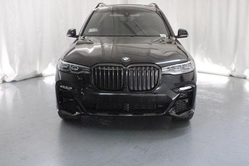 2022 bmw x7