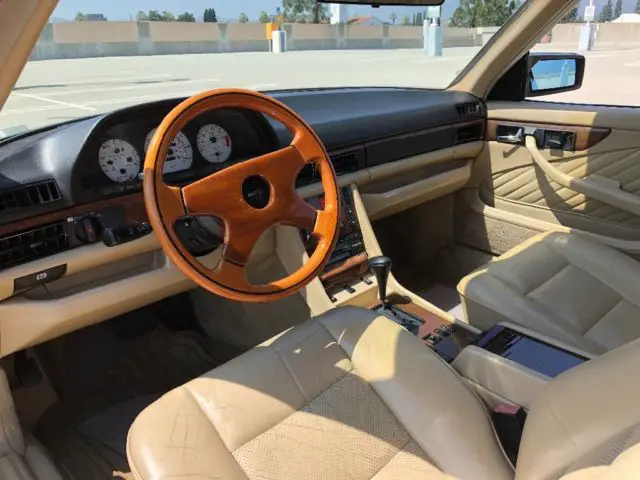 mercedes-benz 560sec 1989