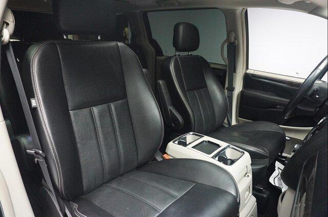 used 2016 chrysler town & country touring-l rochester, ny 14623 for sale in rochester, new york