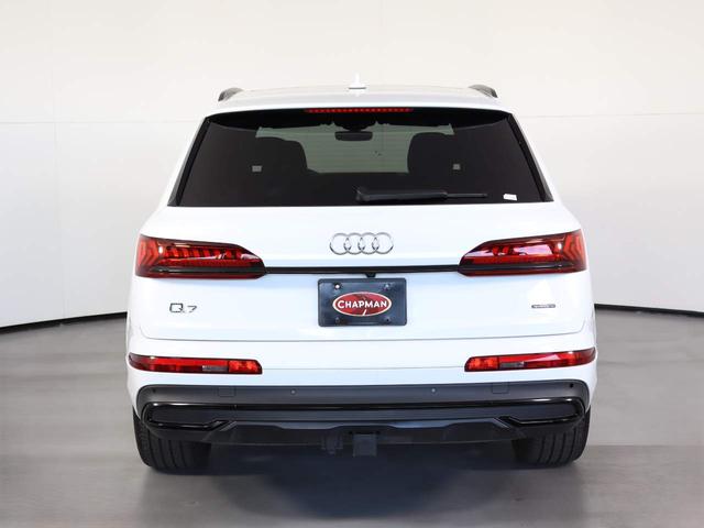 2023 audi q7 55 premium