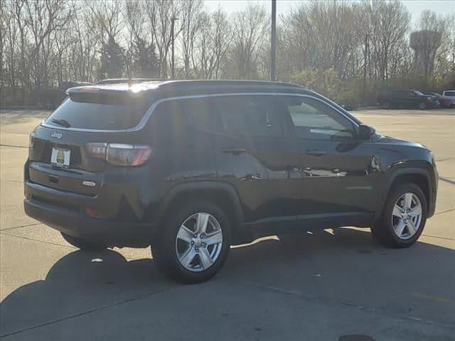 2022 jeep compass latitude fwd in springfield, illinois