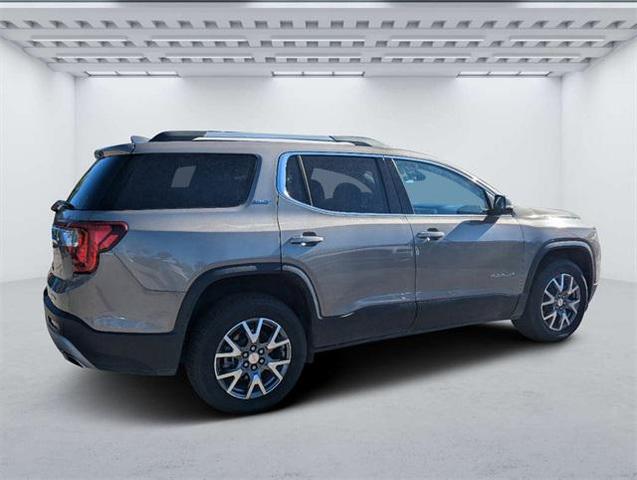2023 gmc acadia awd slt