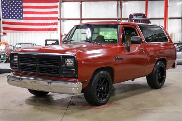 1992 dodge ramcharger 150 le 2dr suv