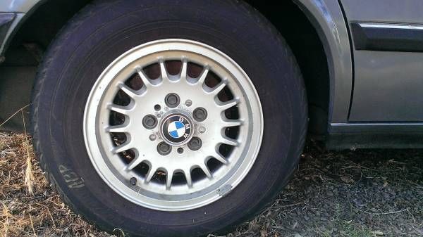 1987 bmw 528e base sedan 4-door 2.7l
