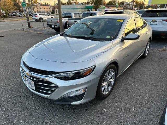 2022 chevrolet malibu fwd lt