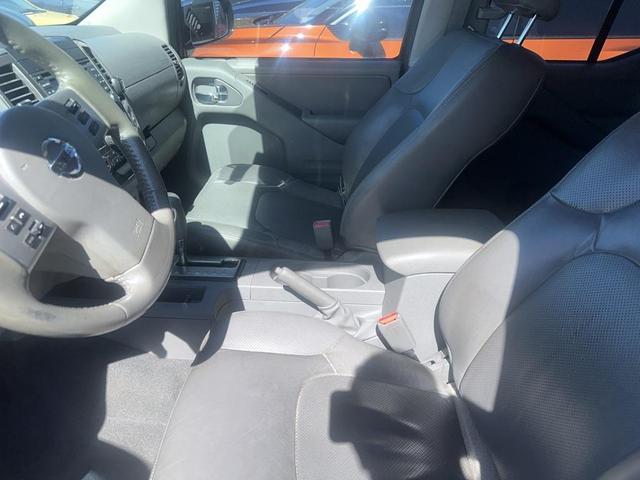 2019 nissan frontier sl