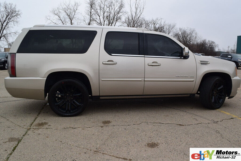 2013 cadillac escalade awd esv premium-edition(sticker new was $79,920)