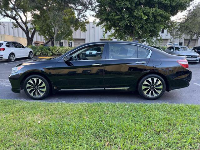 2017 honda accord hybrid base