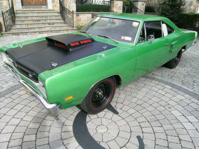 1969 dodge coronet super bee barnfind ,all original . aaca champ .best