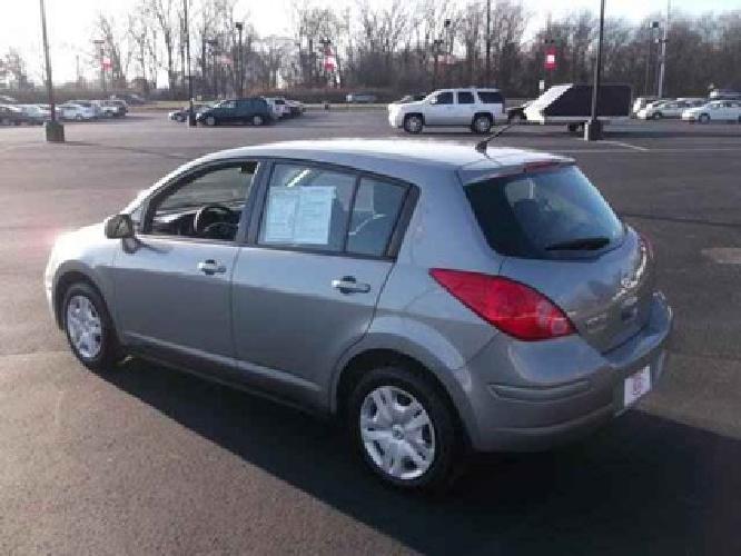 2010 nissan versa 1.8 s in toledo, oh