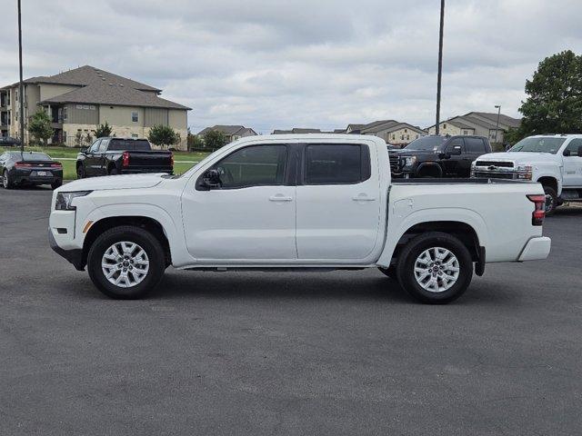 2023 nissan frontier sv