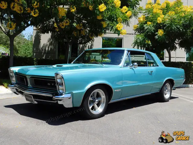 1965 pontiac gto 389/455ci v8 tri-power 4-speed "resto-mod"