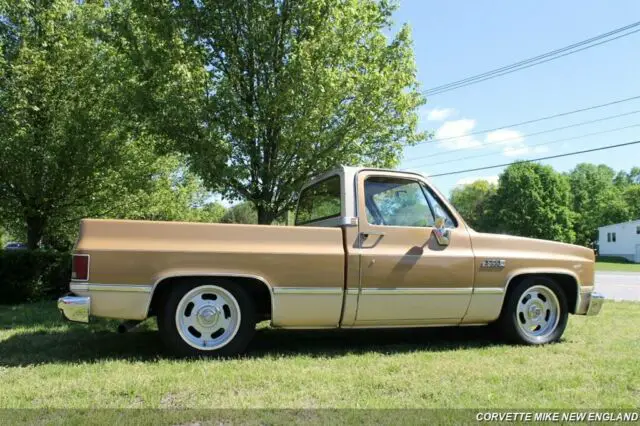 1984 gmc 1500 arizona barn find loaded with options original paint and patina
