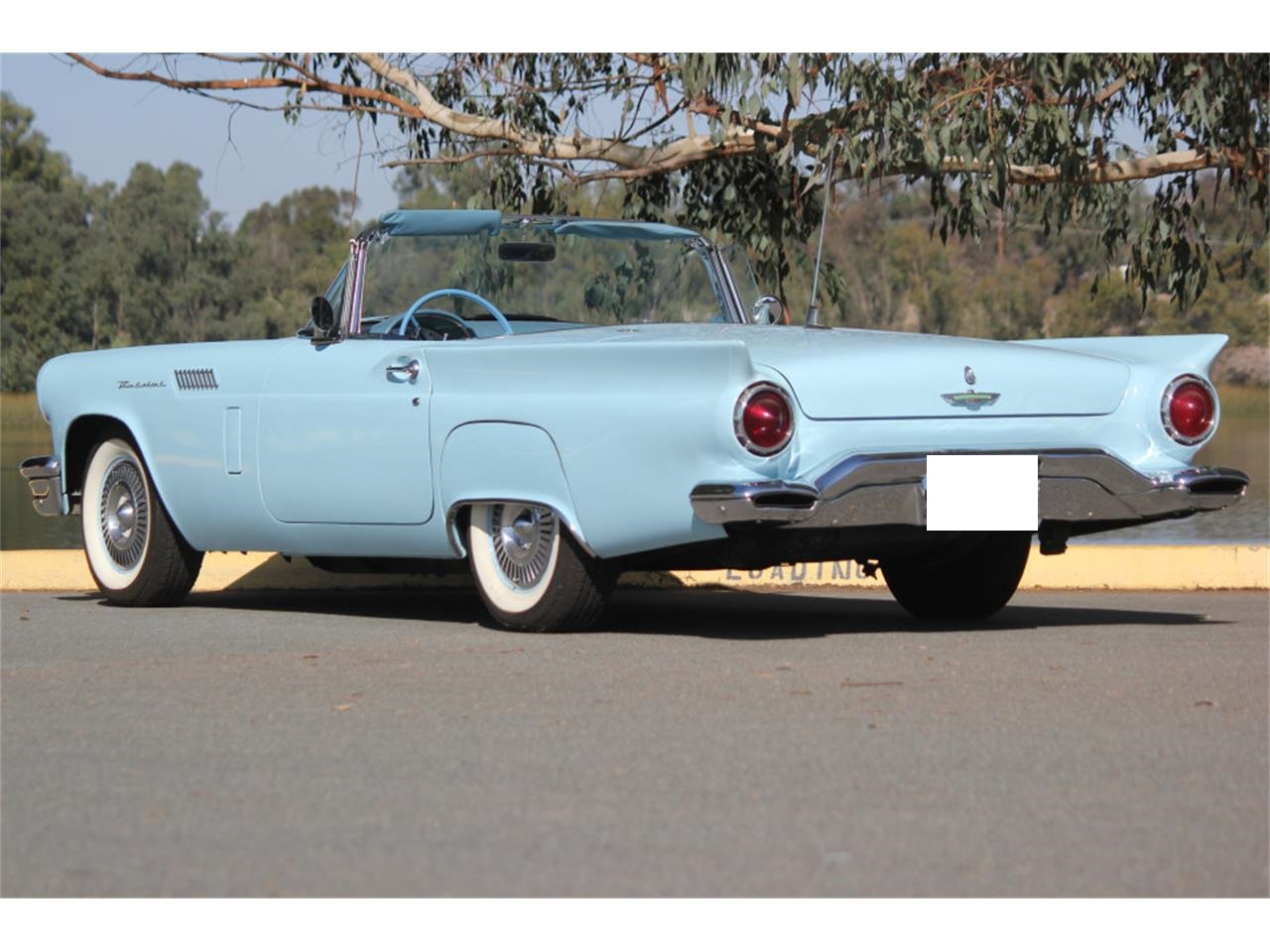1957 ford thunderbird