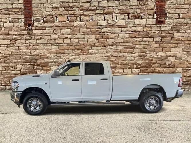 2024 ram 2500 tradesman 4x4 crew cab 8 ft. box 169 in. wb in claremore, oklahoma