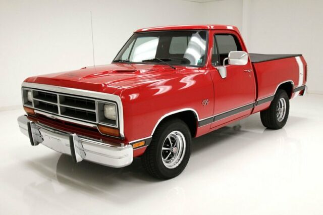 candy apple red/440ci v8-6 pack-727 auto/new interior/air conditioning
