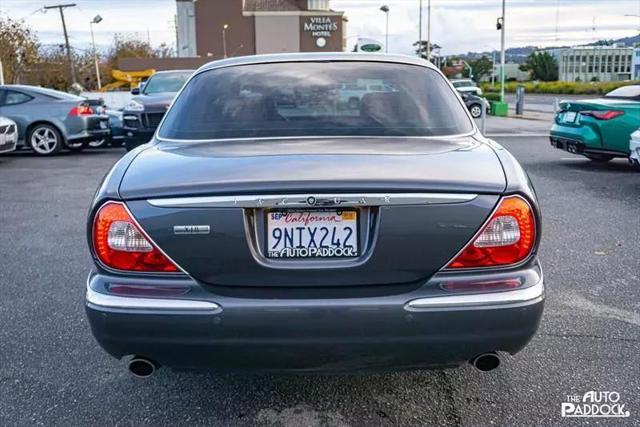 2004 jaguar xj base