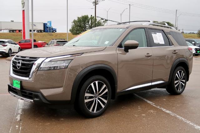2024 nissan pathfinder platinum