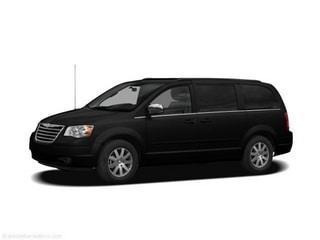 2010 chrysler town & country touring