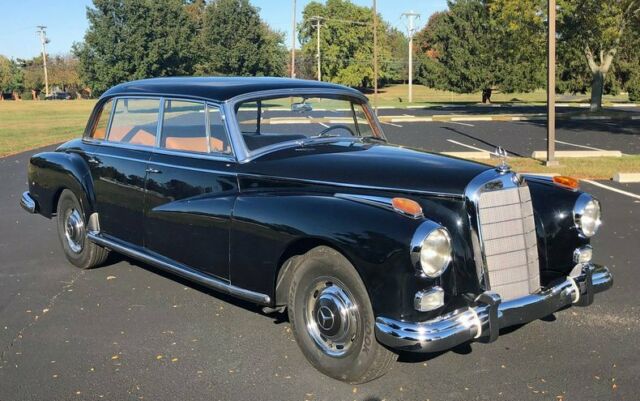 1960 mercedes-benz 300d adenauer sedan
