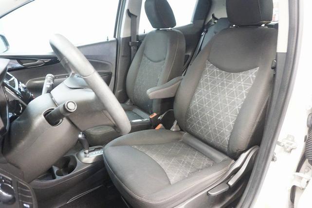 2020 chevrolet spark 1lt