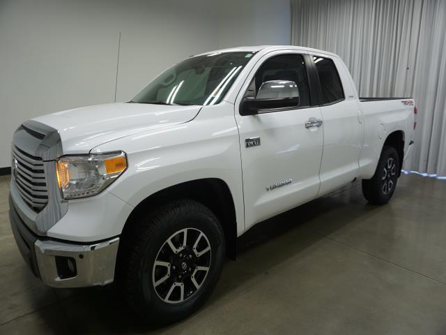 2017 toyota tundra limited 4x4 limited 4dr double cab pickup sb (5.7l v8 ffv for sale in reno, nevada