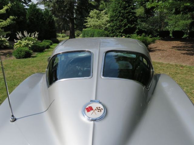 1963 chevrolet corvette 340 hp split window coupe 4-speed excellent condition
