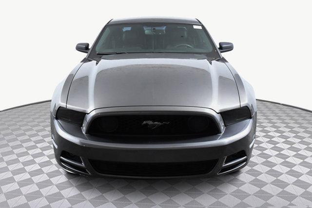 2014 ford mustang v6