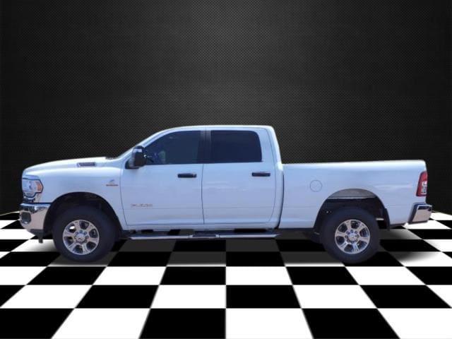 2023 ram 2500 big horn crew cab 4x4 64' box