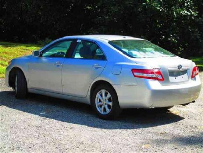 2011 toyota camry le in gloucester, va