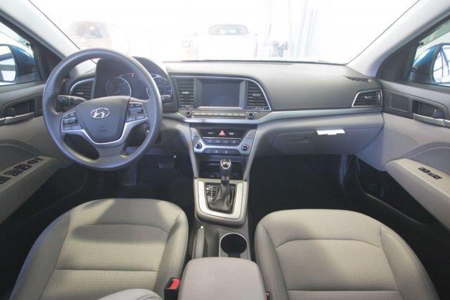 2017 hyundai elantra se se 4dr sedan (us midyear release for sale in anchorage, alaska