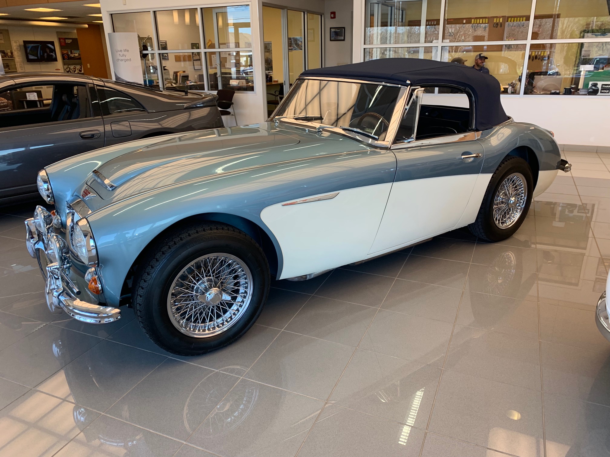 1967 austin-healey 3000 bj8 mk iii