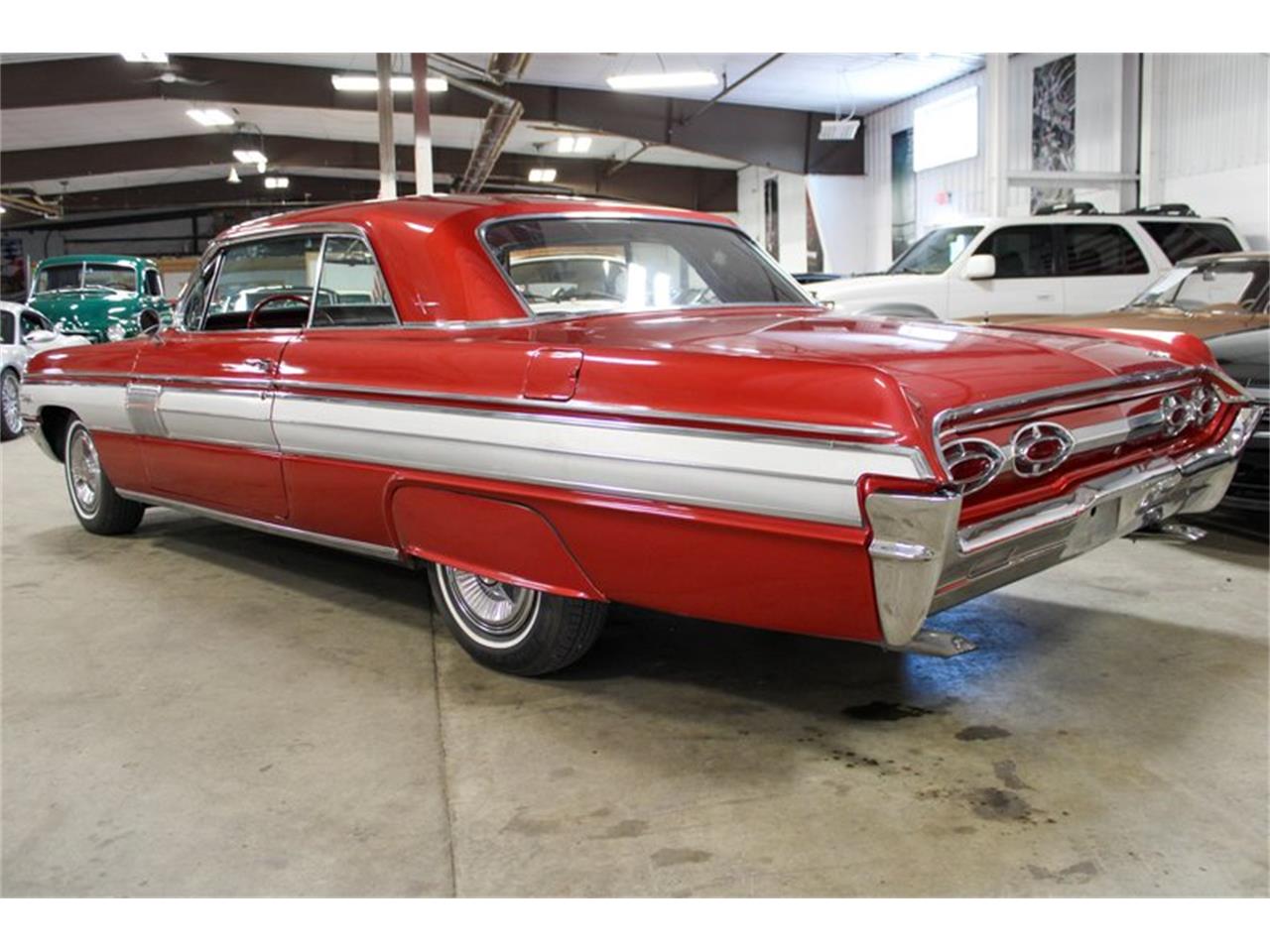 1962 oldsmobile starfire
