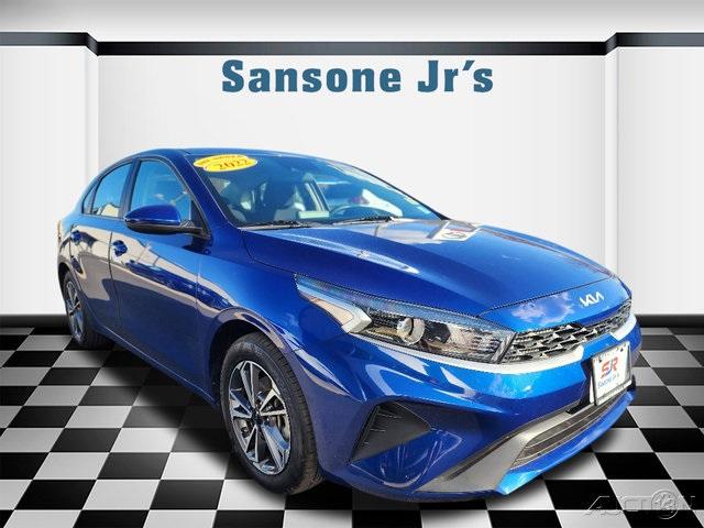 2022 kia forte lxs