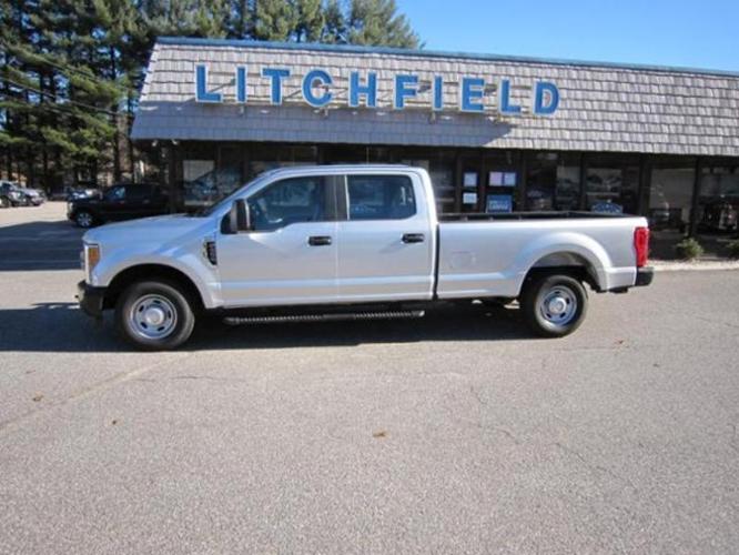 2017 ford f-350 super duty xl 4x2 xl 4dr crew cab 8 ft. lb srw pickup for sale in litchfield, connecticut