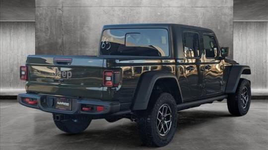 2024 Jeep Gladiator