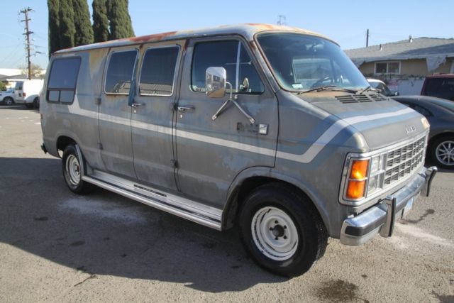 1985 dodge ram van automatic 8 cylinder no reserve