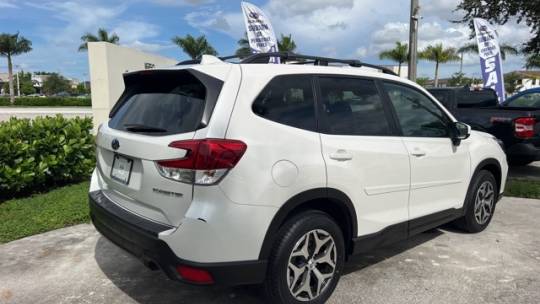 2021 subaru forester premium
