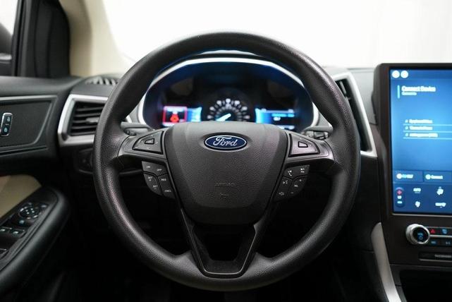 2021 ford edge se
