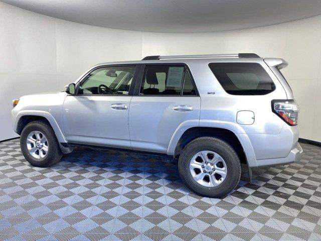 2022 toyota 4runner sr5