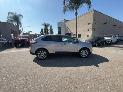 2022 ford edge