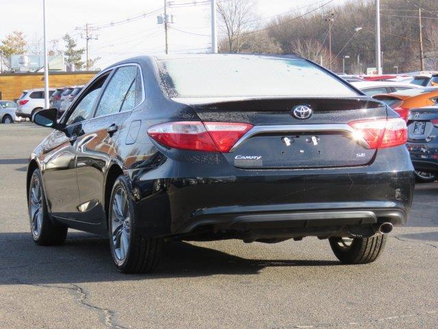 2016 toyota camry se se 4dr sedan for sale in wallingford, connecticut