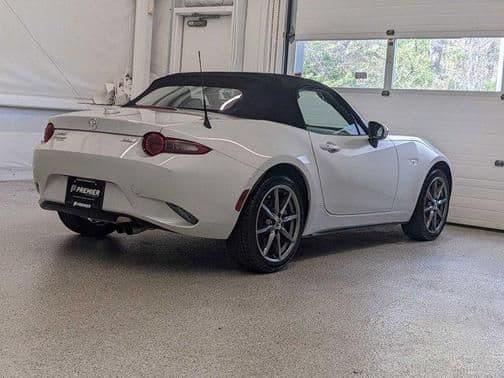 2016 mazda mx-5 miata grand touring in branford, connecticut