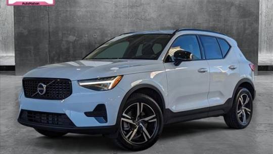 2024 Volvo XC40