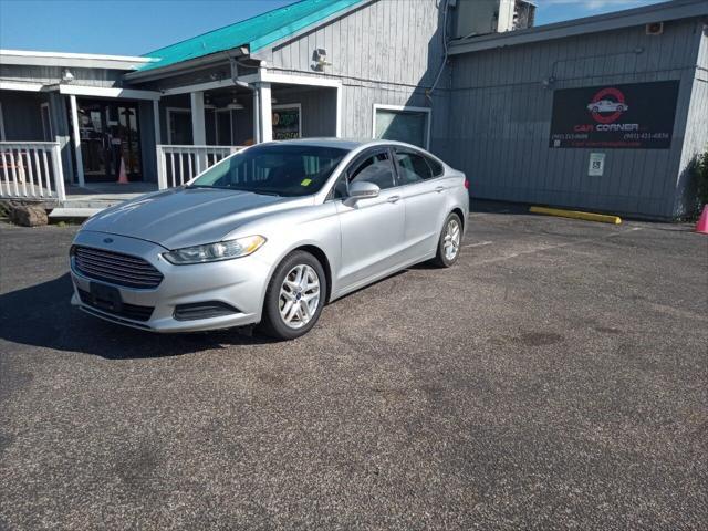 2013 ford fusion se