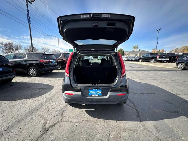 2021 kia soul s